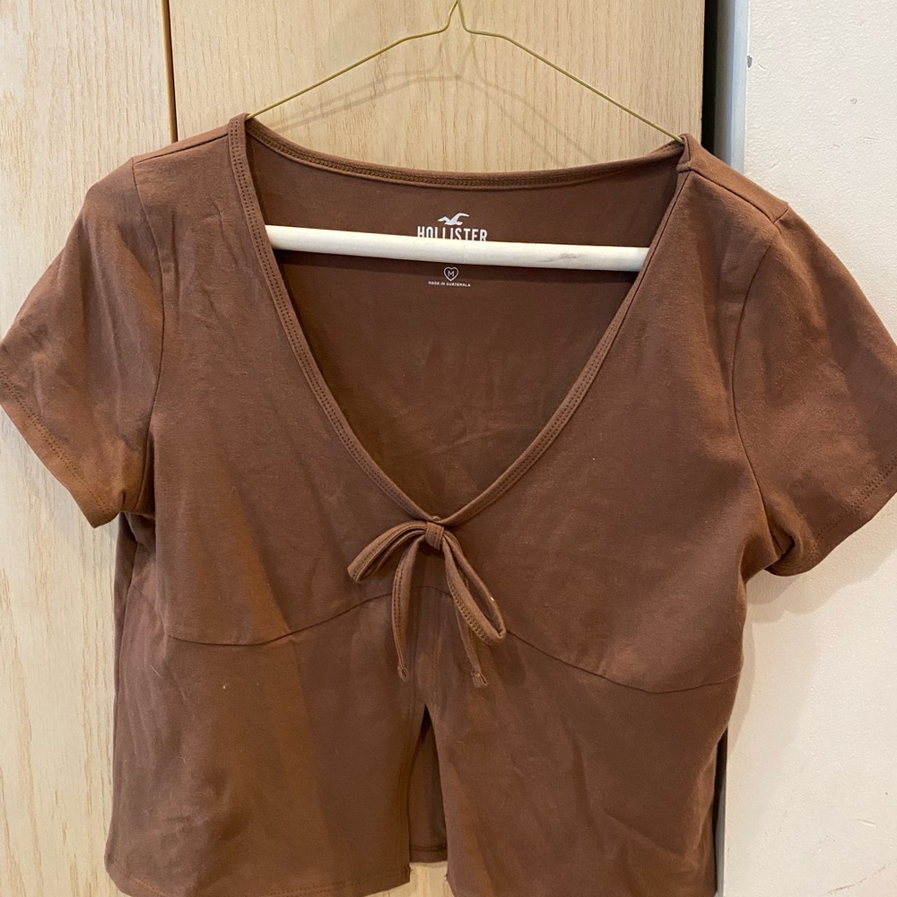 Hollister Women's Cocoa Tie-Front Blouse